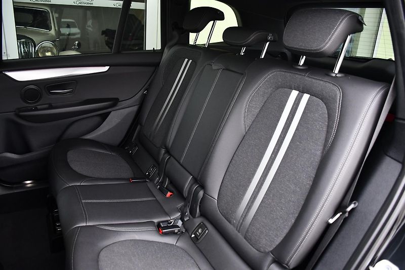 BMW Řada 2 216D GRAN TOURER TAŽNÉ ČR 1.M - fotka 20 z 37