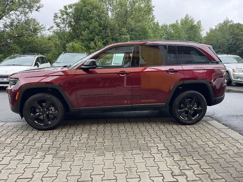 Jeep Grand Cherokee 3,6 V6 Limited - fotka 2 z 59