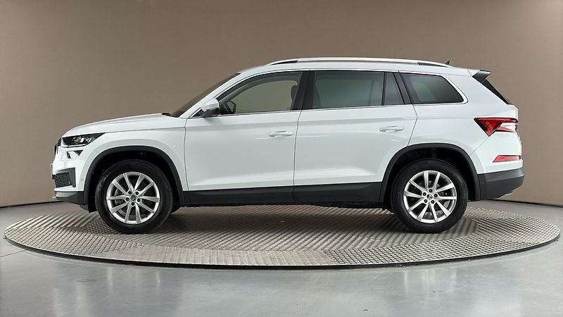 Škoda Kodiaq 2.0 TDI DSG 4x4 Style - fotka 4 z 30