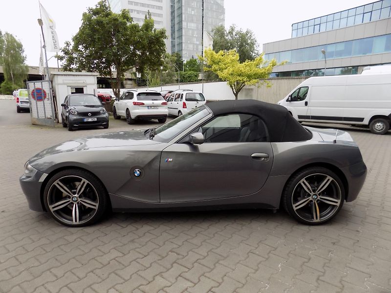 BMW Z4 (2007) 3.0 SI - fotka 5 z 14