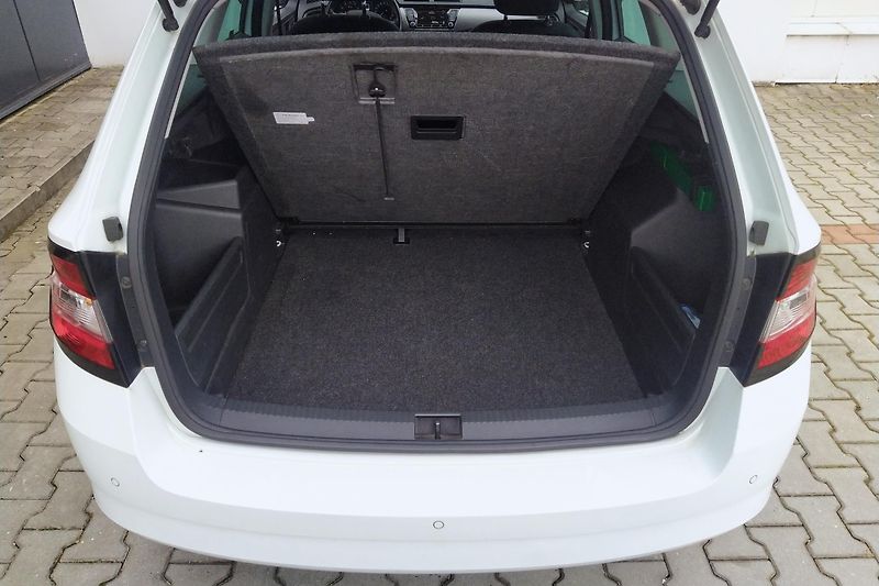 Škoda Fabia Combi Style 1.2 TSI 81 kW DSG - fotka 14 z 14