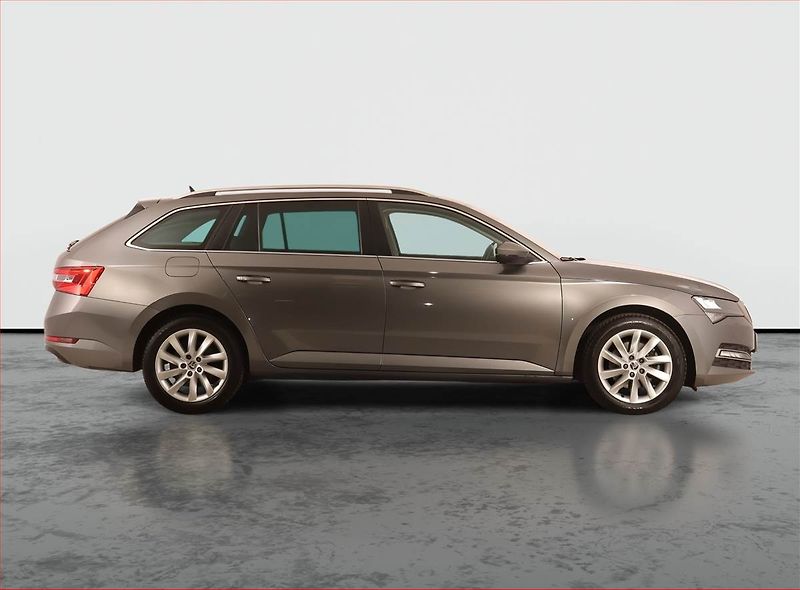 Škoda Superb (2022) Style 2.0 TDI, digi klima - fotka 6 z 27