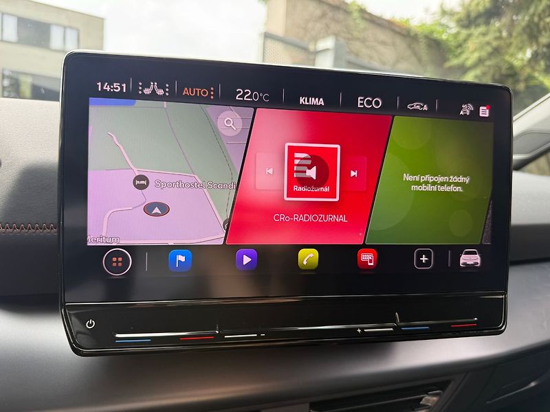 Cupra Born 62 kWh / HUD / FULL LED - fotka 15 z 40