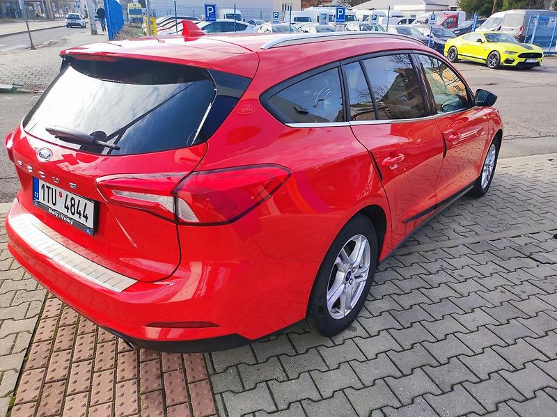 Ford Focus (2020) 1.5TDCi-88KW,ČR 1maj - fotka 4 z 25