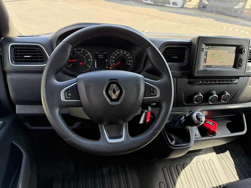 Renault Master 12 palet EURO 6 - fotka 13 z 19