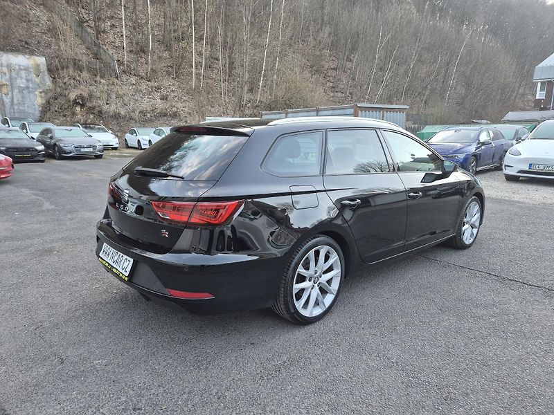 Seat Leon ST FR 2,0TDi 110kw DSG 18ALU - fotka 5 z 43