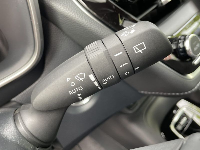 Toyota Corolla TS 1.8 Hybrid ODBĚR 4/2026 - fotka 22 z 26