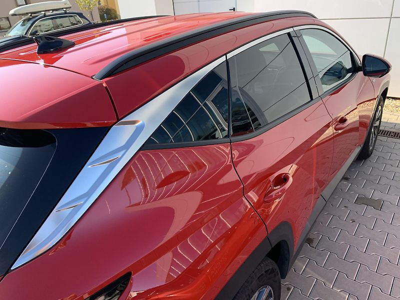 Hyundai Tucson SMART 1.6 T-GDI 110kW DCT - fotka 27 z 32
