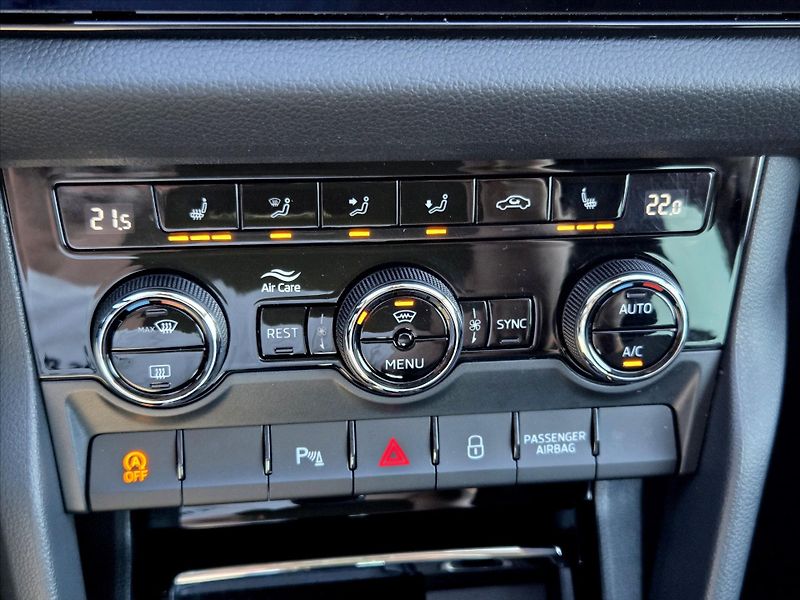 Škoda Kodiaq 2,0 TSi DSG 4x4 Tažné Style Pr - fotka 20 z 26