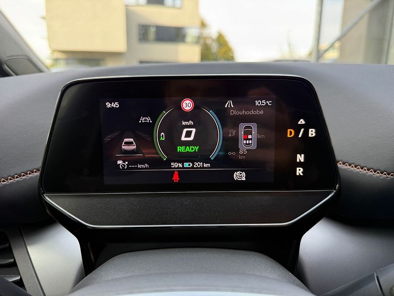 Cupra Born 170 kW eBoost FULL LED 63kWh - fotka 15 z 39