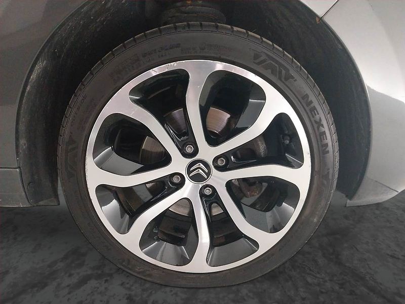 Citroën C3 Picasso (2015) 1.2 PureTech, Tempomat - fotka 15 z 16