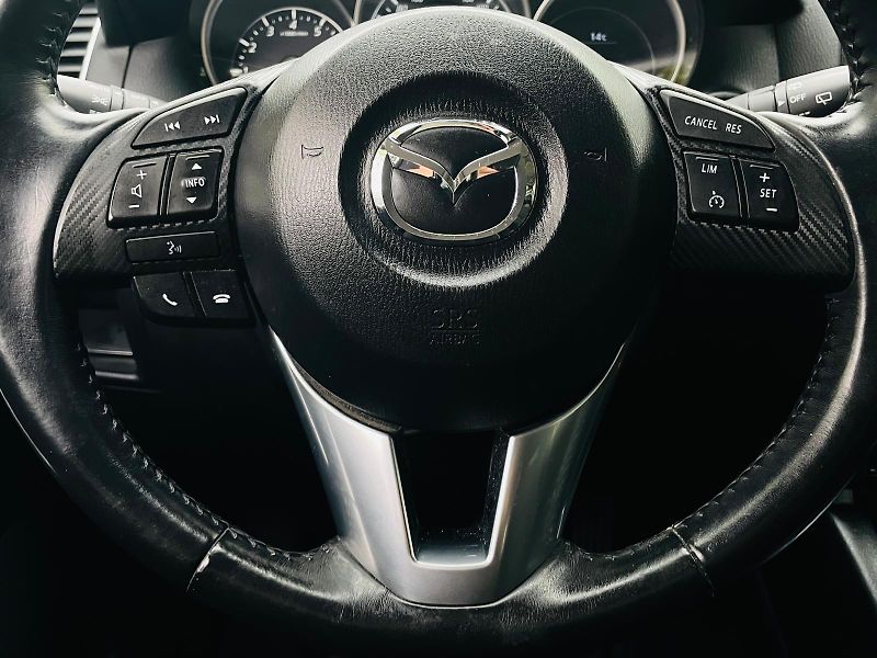 Mazda CX-5 2.0i VÝHŘEV SENZORY TAŽNÉ 2WD  - fotka 25 z 46