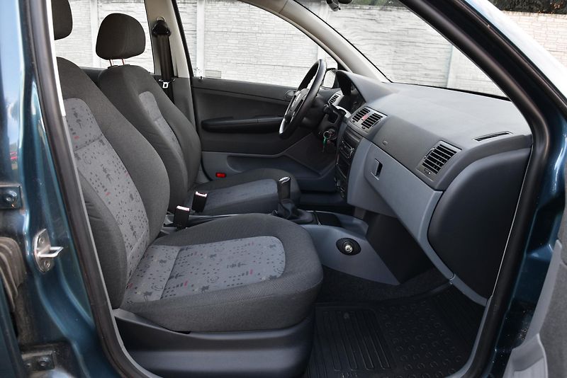 Škoda Fabia 1.2i,BEZ KOROZE,2xSADA KOL,1.M - fotka 27 z 36