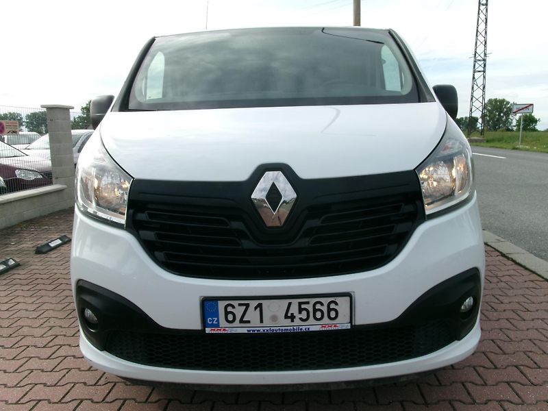 Renault Trafic (2017) 1,6dCi KLIMA TAŽNÉ 1.MAJ - fotka 3 z 26