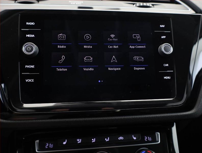 Volkswagen Touran (2019) 2.0 TDI, 7 míst, Serv.kniha - fotka 14 z 17