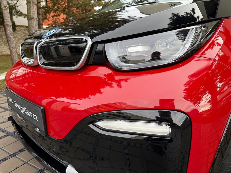 BMW i3 i3S, 120 Ah, Kamera, Panorama - fotka 5 z 28
