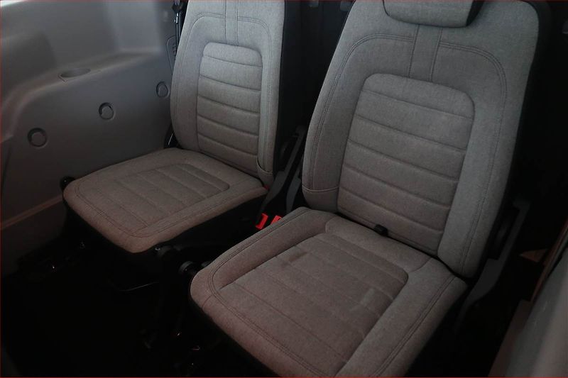 Ford Tourneo Connect (2018) Titanium 1.5 EcoBlue, 7Míst - fotka 18 z 21