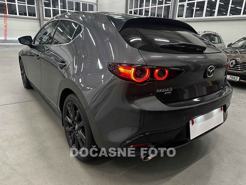 Mazda 3 (2021) 2.0i 4x4, 1.maj,ČR, LED - fotka 2 z 3