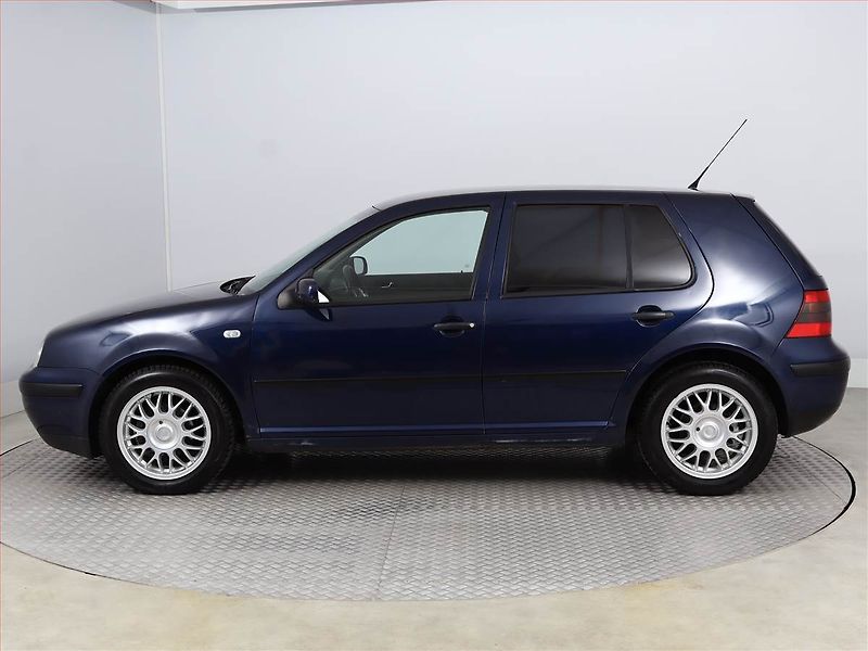 Volkswagen Golf (2004) 1.4 16V, nová STK, Klima - fotka 3 z 11