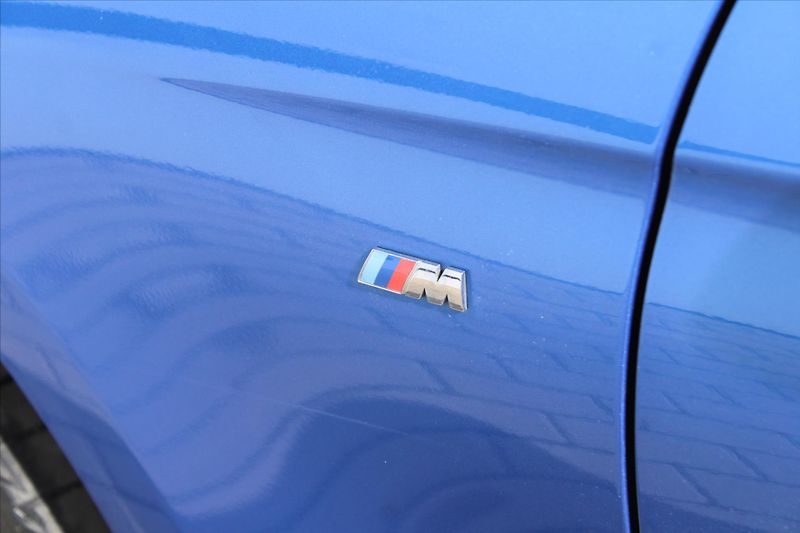 BMW Řada 3 320d xDrive 140kW M PAKET ČR - fotka 29 z 29