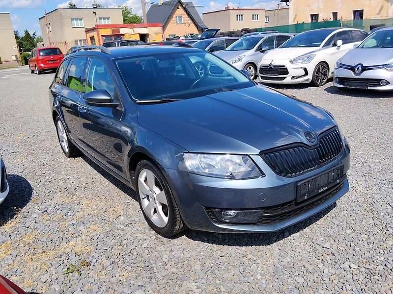 Škoda Octavia (2017) - fotka 24 z 35