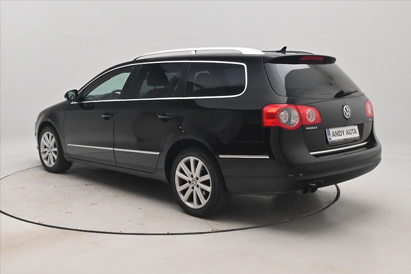Volkswagen Passat 2,0 103kW NOVÁ STK 4/28 - fotka 7 z 29