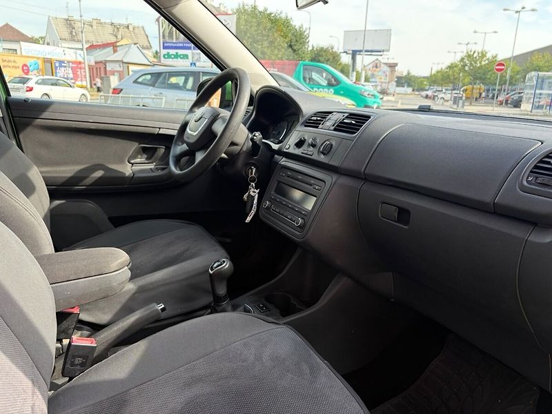 Škoda Fabia 1.2 - fotka 11 z 12