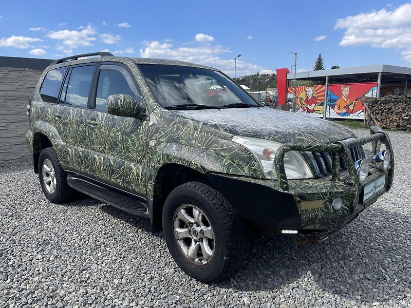Toyota Land Cruiser 3.0TD 4x4 170PS AUT VÝBAVA !!! - fotka 12 z 180