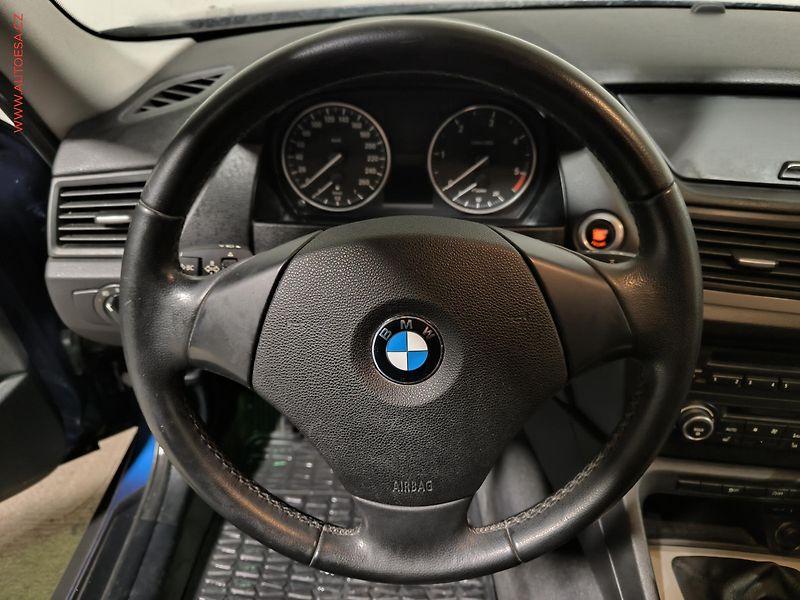 BMW X1 (2011) 2.0 D sDrive, Bixen, TZ - fotka 13 z 16