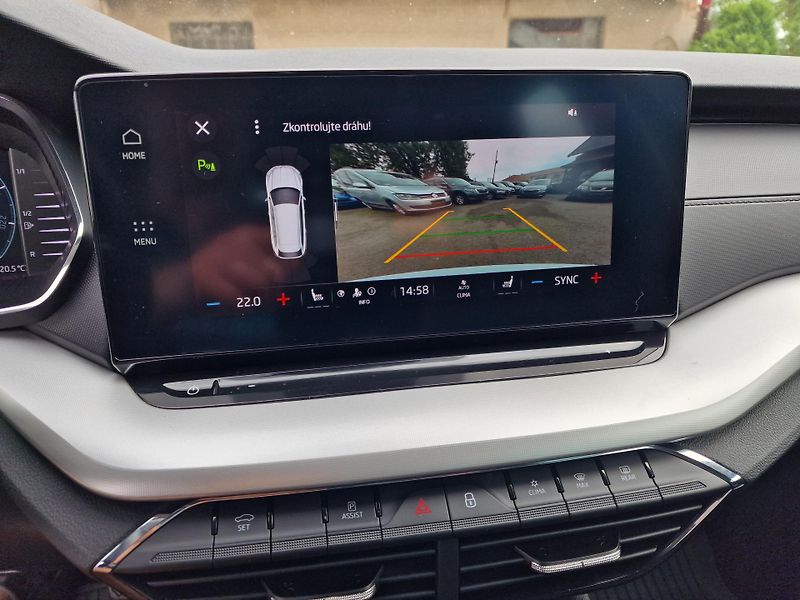 Škoda Octavia 1,0TSI STYLE PLUS NAVI KAMERA  - fotka 15 z 21
