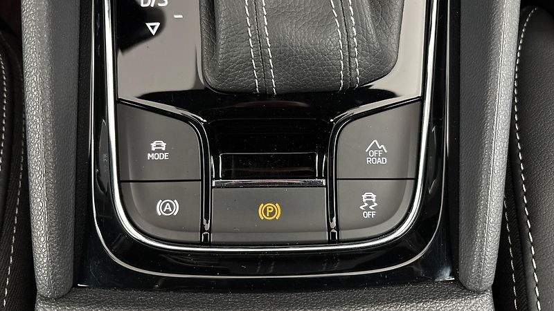 Škoda Kodiaq 2.0 TDI DSG 4x4 Sportline - fotka 24 z 30