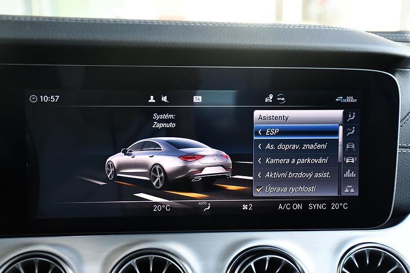 Mercedes-Benz CLS 350D AMG 4MATIC - fotka 35 z 43