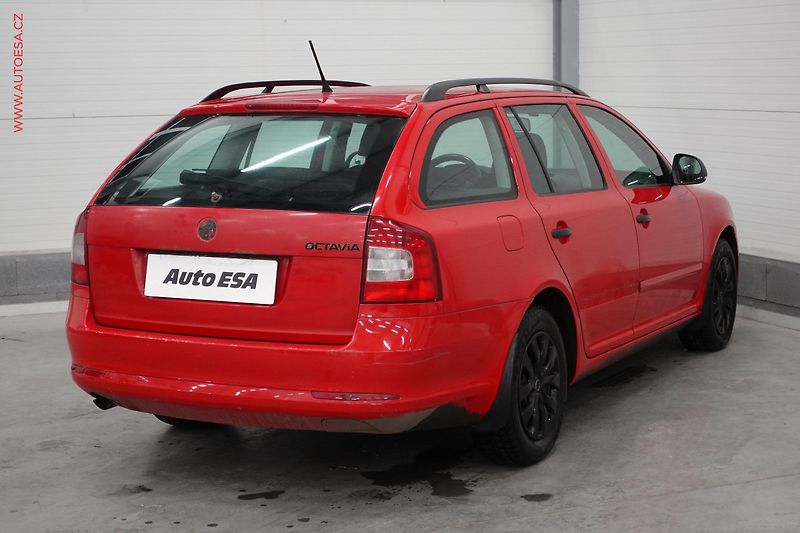 Škoda Octavia (2011) 1.2 TSi, ČR, Klima - fotka 4 z 18