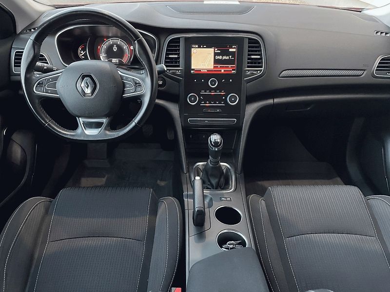 Renault Mégane (2017) Grandt. LIMITED 1,6SCe 115k - fotka 11 z 22