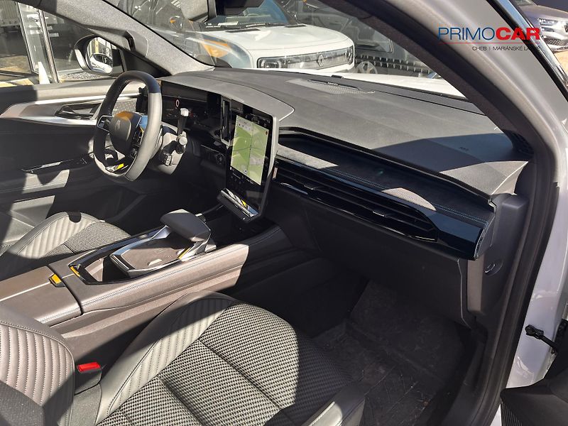 Renault Austral (2026) Esprit Alpine full hybrid 200 - fotka 9 z 15