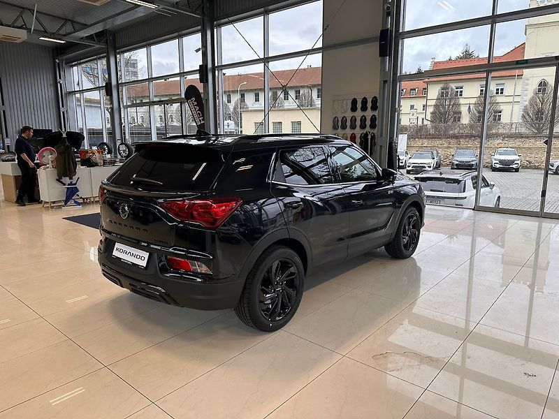 KGM Korando PREMIUM 1.5 GDI-T - fotka 7 z 11