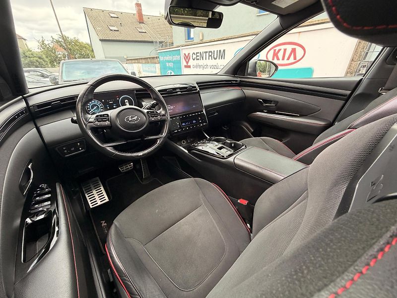 Hyundai Tucson 1.6-HYBRID-PREMIUM-N-LINE - fotka 35 z 41