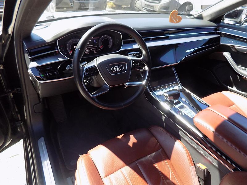 Audi A8 3,0 TFSI 250 KW LONG FULL!!!!! - fotka 22 z 46
