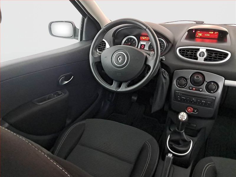 Renault Clio (2012) 1.2 16V , ČR,1.maj, po STK - fotka 7 z 15