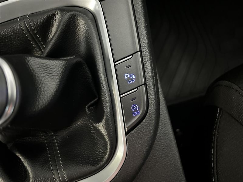 Hyundai i30 1,0   TGDI 88kW,FASTBACK,ČR,1. - fotka 18 z 22