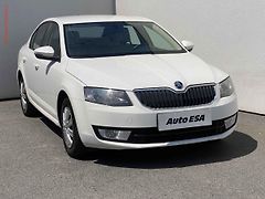 Škoda Octavia (2015) 1.6TDi, ČR, AC, výhřev sed - fotografie inzerátu