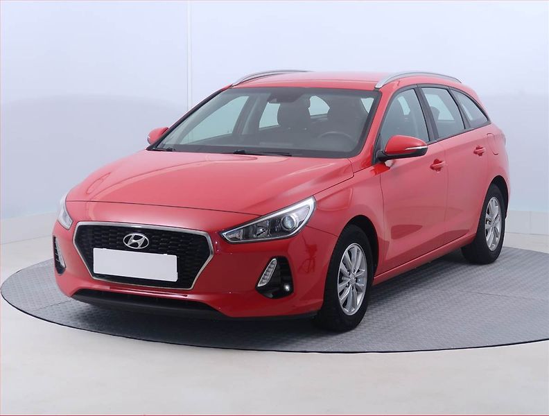 Hyundai i30 (2017) 1.0 T-GDI, Serv.kniha - fotka 2 z 14
