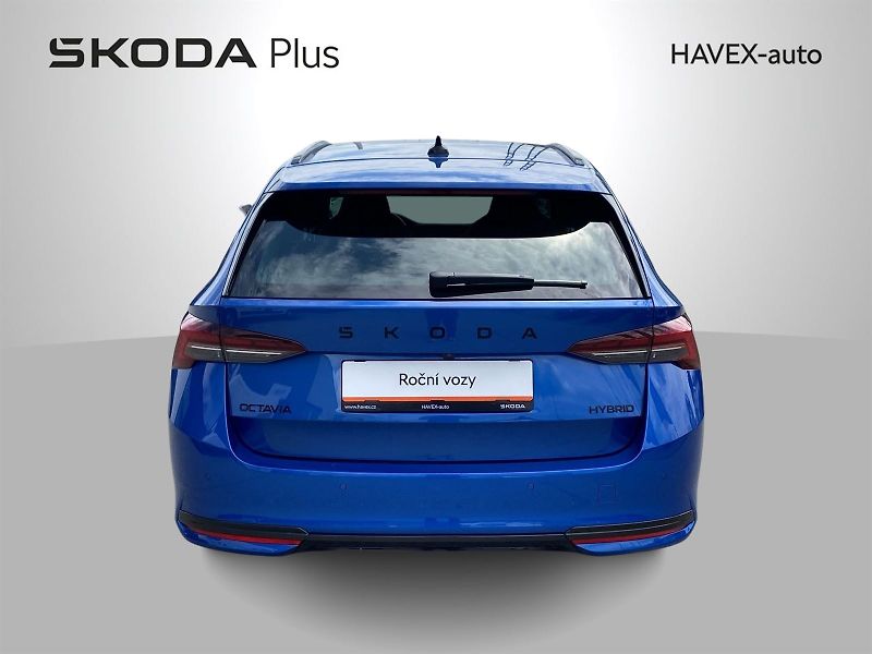 Škoda Octavia (2025) Combi 1.5 TSI DSG Sportline - fotka 38 z 38
