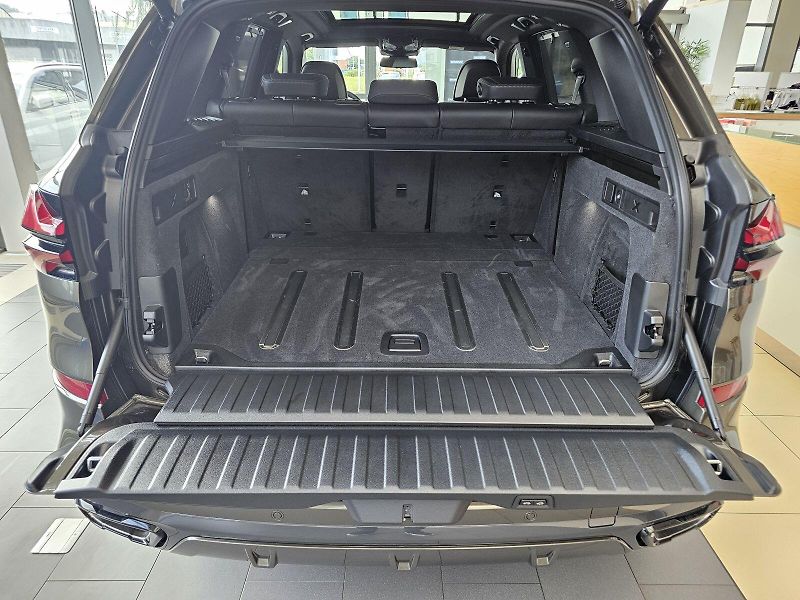BMW X5 xDrive40d - fotka 9 z 36