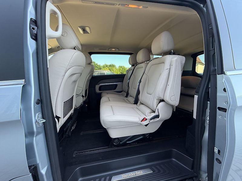 Mercedes-Benz EQV 300 L - fotka 14 z 32