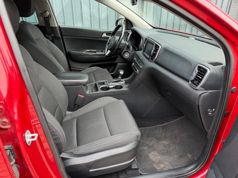Kia Sportage 1,7 CRDi 4x2 Dynamic - fotka 26 z 35