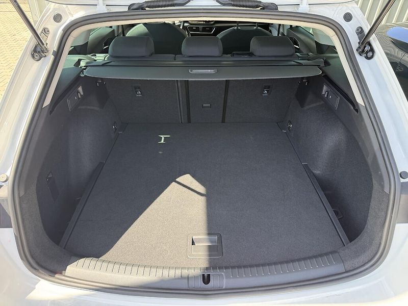 Seat Leon DSG 1,5 TSi 85 kW Style - fotka 22 z 22