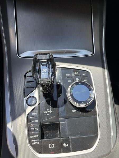 BMW X5 (2021)  x Drive 30D ,M-paket - fotka 9 z 23