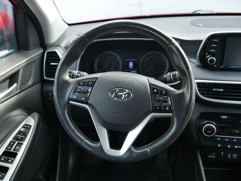 Hyundai Tucson (2020) 1.6 T-GDi, ČR, Adventure - fotka 14 z 16