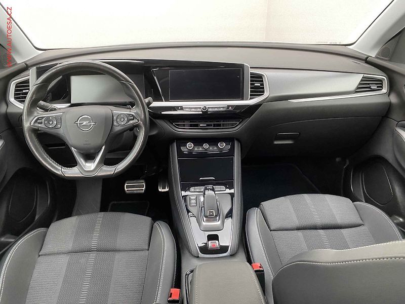 Opel Grandland (2023) 1.5 CTDi, Elegance, AT, +ALU - fotka 8 z 19